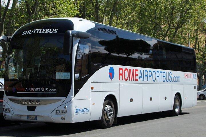 Pendelbuss mellan Fiumicino flygplats (FCO) och Roms centrum (Termini)
