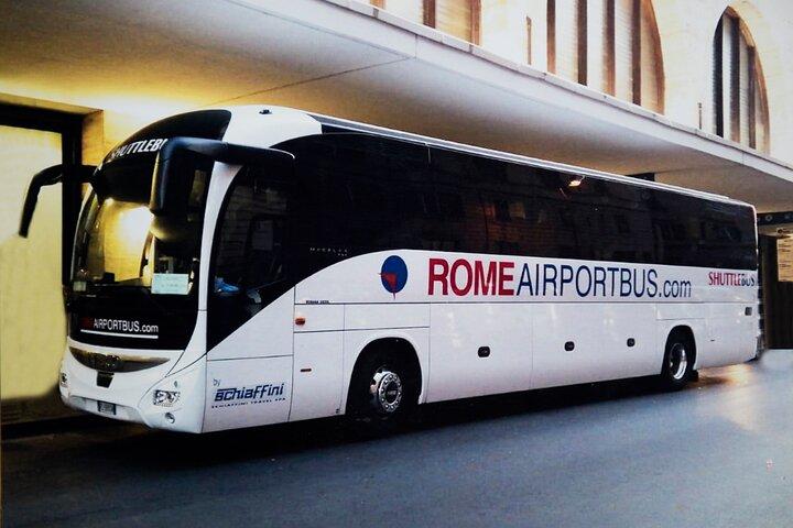 Pendelbuss mellan Fiumicino flygplats (FCO) och Roms centrum (Termini)