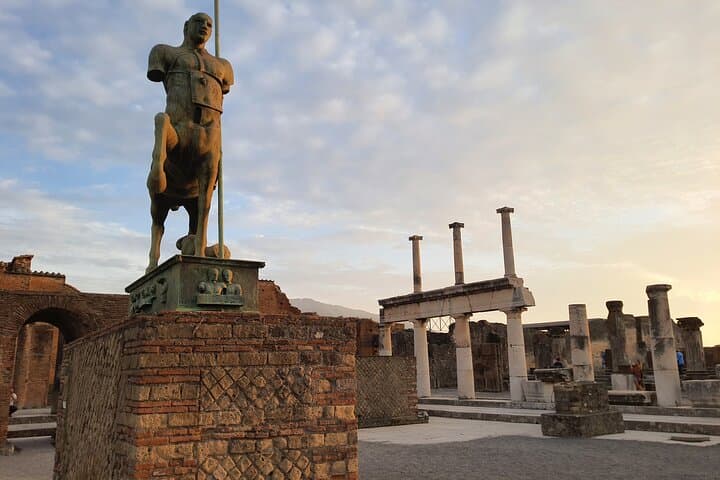 Skip-the-line Private Guided Tour of Pompeii Highlights