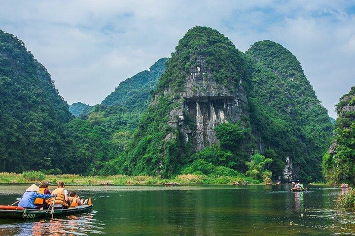 Ninh Binh privétour: Hoa Lu Trang Een 1-daagse tour vanuit Hanoi