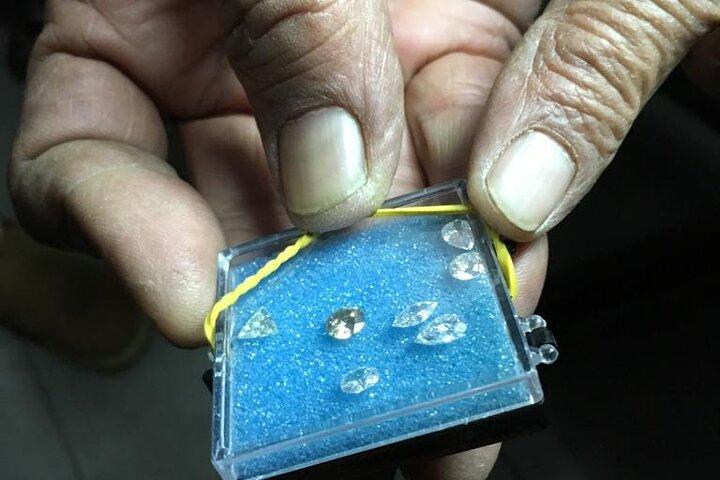 Techが出会う伝統-舞台裏-イスラエルのダイヤモンド取引所