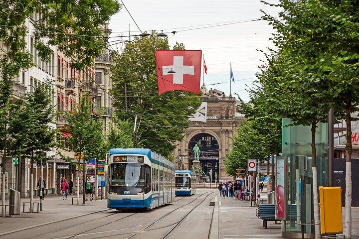 Privat rundtur Zürich Charms avslöjat: City Centre och Lake Cruise