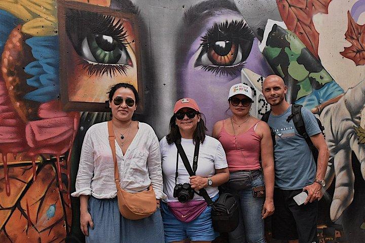 Byrundtur + Kommune 13 Medellin