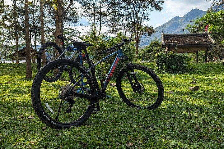 Tour en bicicleta de montaña por Luang Prabang