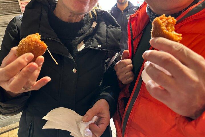 Trastevere Guidet Walking Street Food Tour i Rom