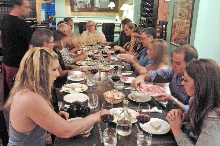 Jüdisches Ghetto in Rom und Campo de' Fiori: Geführte Essens- und Weintour