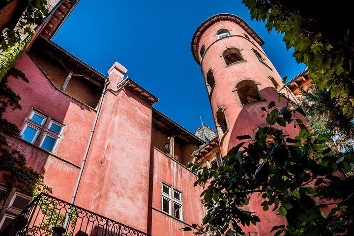 Unique Tours Lyon : Visite privée à pied des Traboules