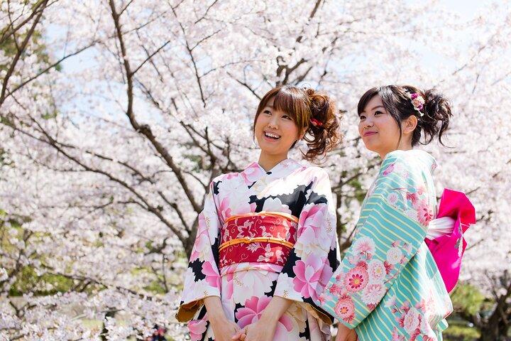 京都 1日伝統のシルク100％。 着物レンタル体験