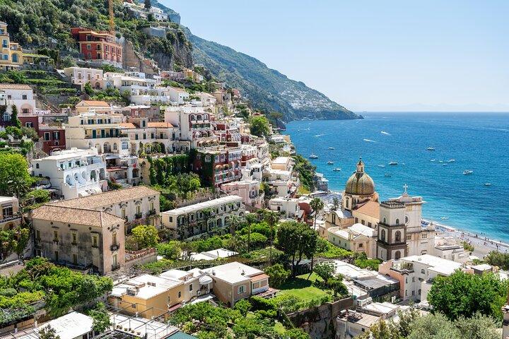 Vanuit Salerno: Amalfi Coast Privétour in een Mercedes Van