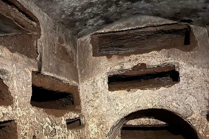 Rome: Catacombs Guided Tour with Private Transfer