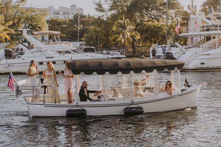 Private Luxus Miami River E-Boot Kreuzfahrt & Wein und Charcuterie