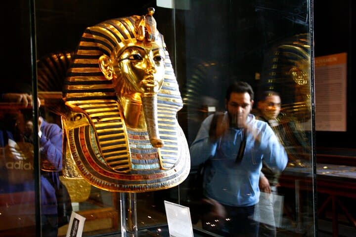 Tour of the Museum of Egyptian Antiquities of Cairo