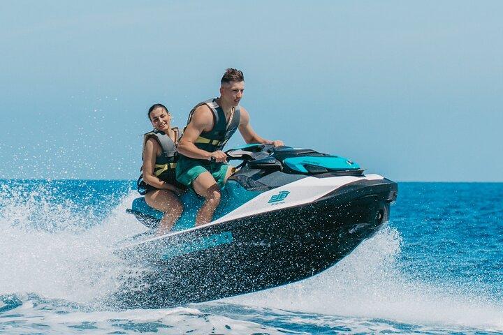 Jetski-tur rundt om Alcanda Island