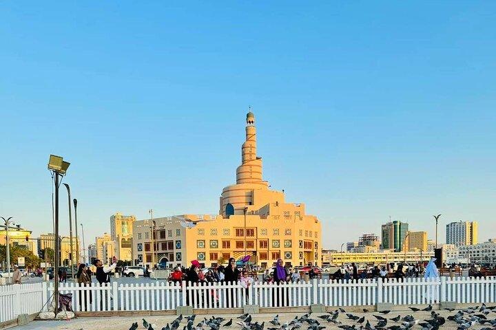 クルーズ港＆ハマド国際空港からドーハ市内観光