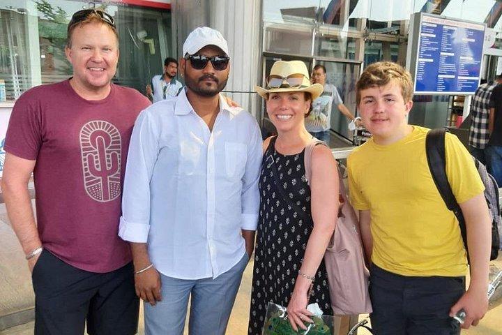 ランタンボールとジャラナサファリを含む8日間のゴールデントライアングルツアー