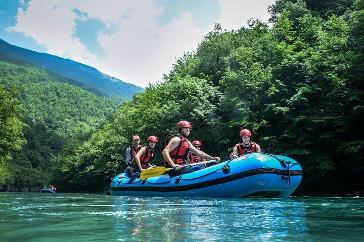 4 timers Tara Rafting-tur