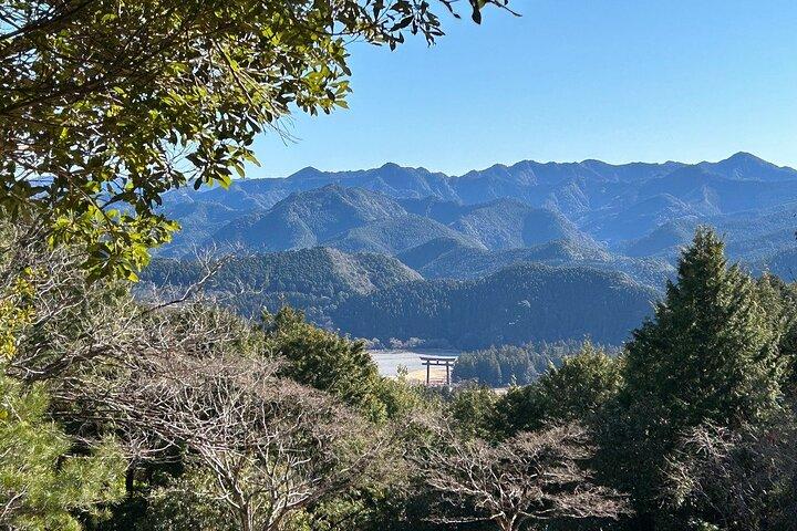 大阪発 3 日間の熊野古道ウォーキング ツアー
