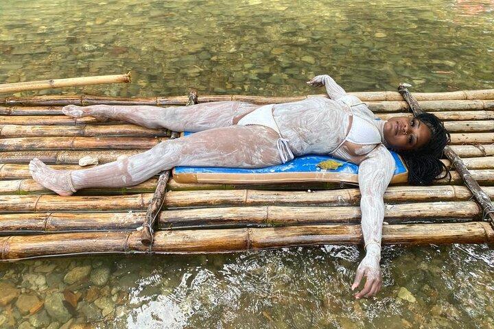 Montego Bay Bamboo Rafting med Limestone Full Body Massage