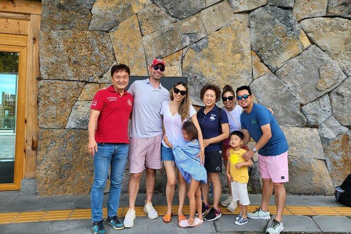 Tour privato del taxi Jumbo dell'isola di Jeju con il signor Hong a ovest di Jeju