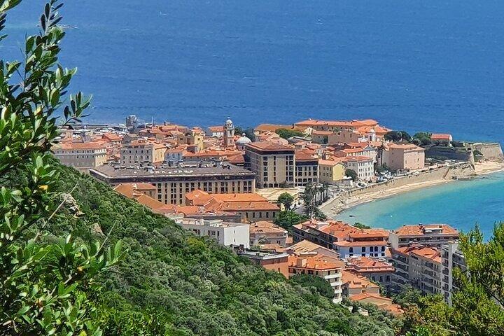 Visite privée à pied des attractions incontournables d'Ajaccio