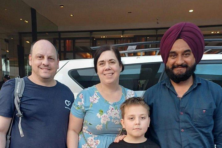 Tour de medio día o día completo por la ciudad de Nueva Delhi con opciones disponibles
