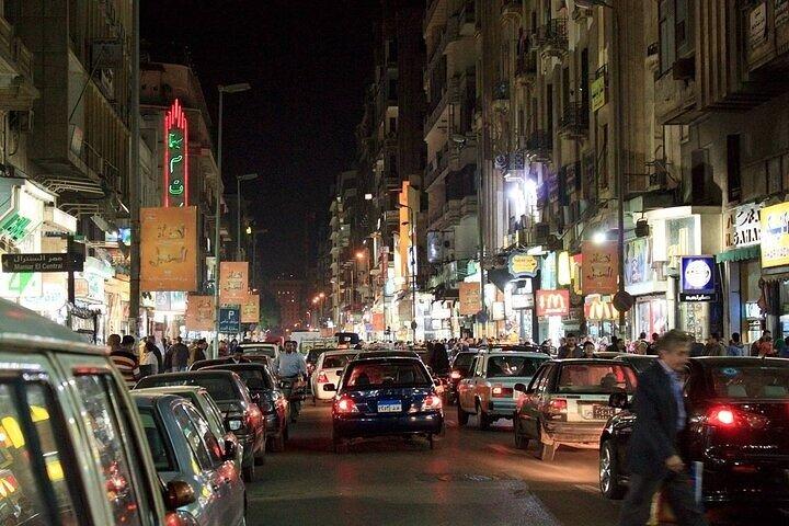 Noite com tudo incluído e caminhada gratuita no Cairo