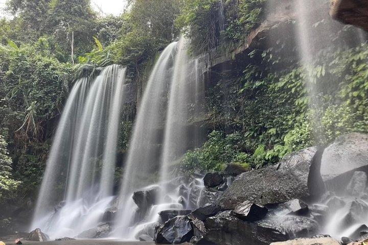 Phnom Kulen vattenfall och 1000 Lingas med snacks