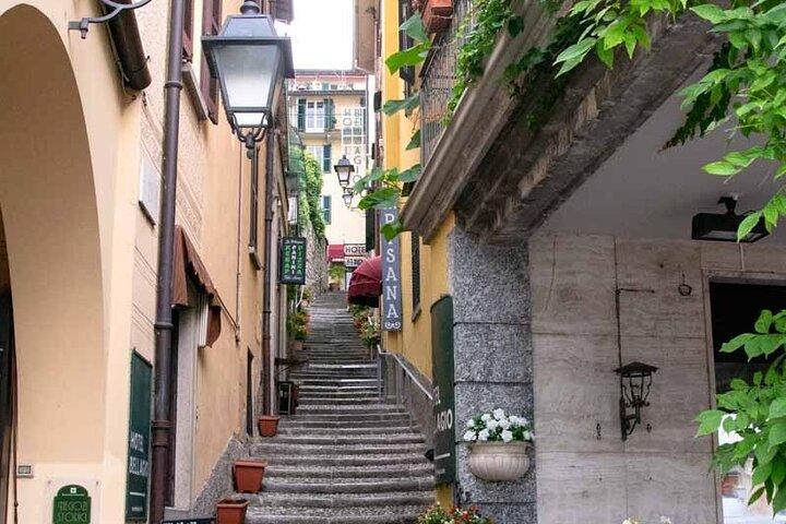 Private 3 Hour Boat Tour in Lake Como