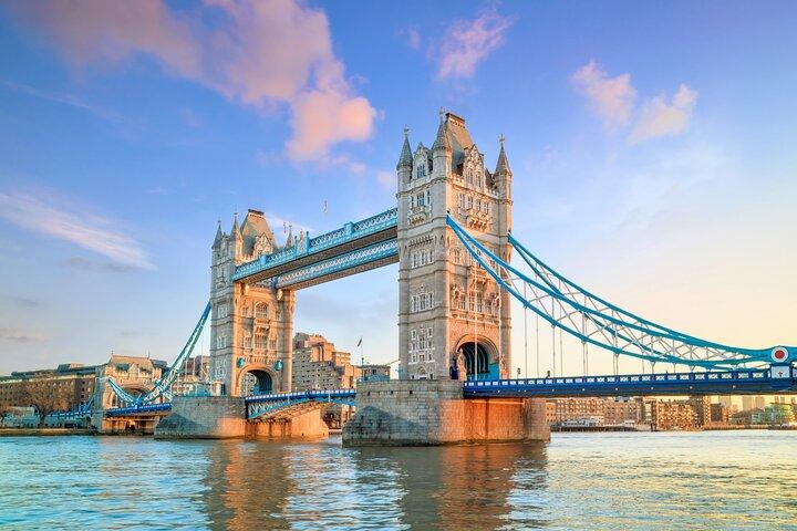 ロンドン塔ガイドツアー、クラウンジュエル、タワーブリッジ
