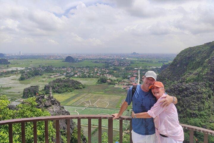 Private Ninh Binh Day Tour Mua Cave and Van Long Nature Reserve