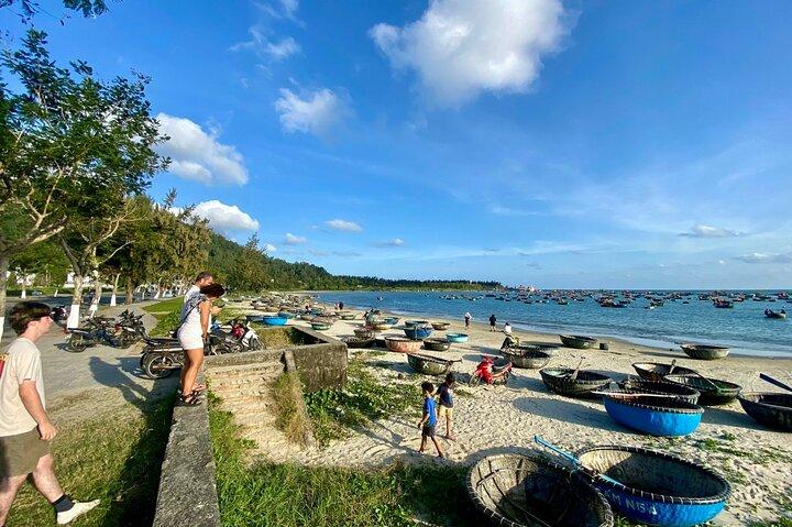PRIVATE STADTFÜHRUNG in DaNang, Essenstour, Bootsfahrt bei Sonnenuntergang auf dem Han-Fluss