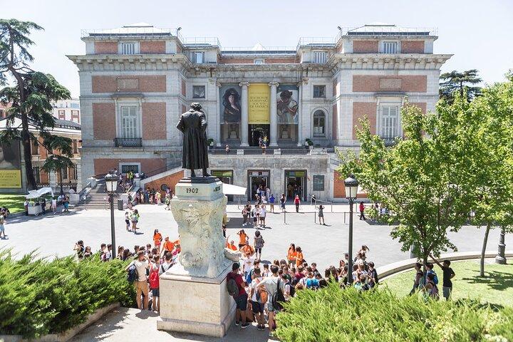 Madrid : Prado Museum guidet tur med valgfrie tapas eller E-cykel