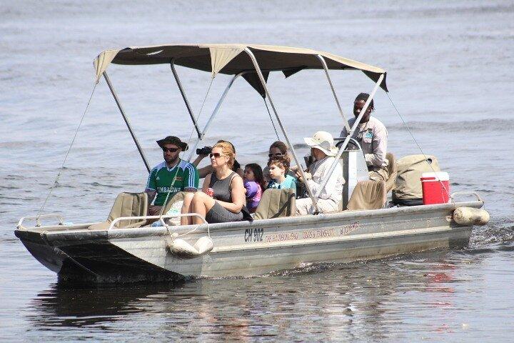 ビクトリアフォールズからチョベ国立公園でのキャンプサファリ3日間