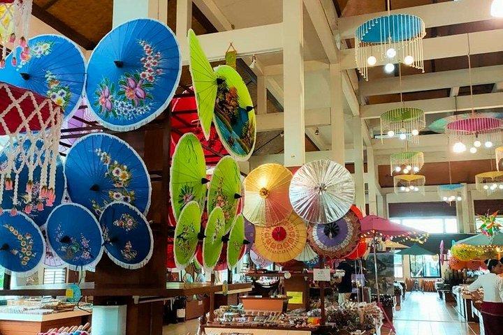 メーカンポン村、温泉、ボルサン傘作りツアー