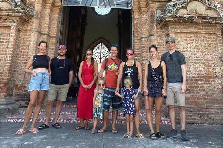 Tour a piedi di Santa Ana : Esplora i principali luoghi d'interesse e le gemme nascoste