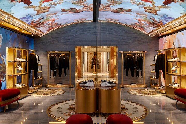 Dolce and Gabbana Rome with personal shopper and make-up artist
