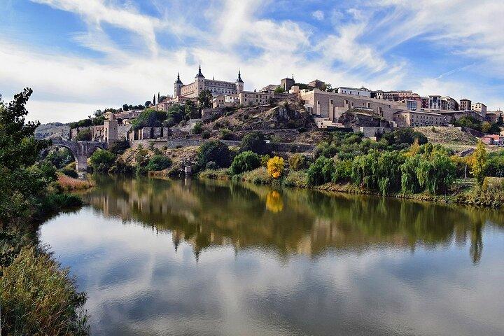 Madrid til Lissabon op til 3 stop: Toledo, Merida og Évora