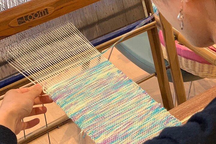 Scarf Weaving Mastery Experience i Bangkok