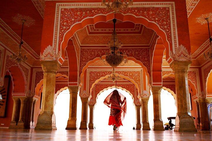 Jaipur City Day Tour from Delhi with Private Transportation