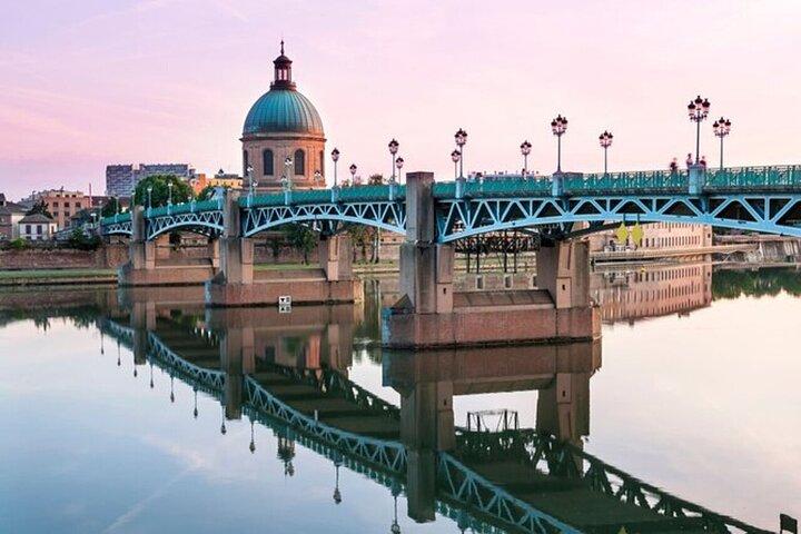 Recorrido a pie con guía por las atracciones imprescindibles de Toulouse