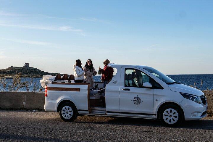 Palermo: Historic Center, Catacombs & Monreale Tour in CruiserCar