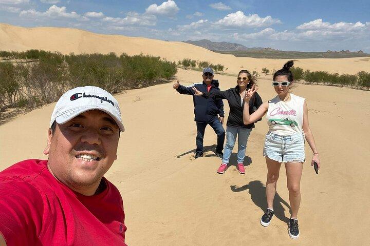 ハルコルム、半ゴビ 1泊2日プライベート旅行