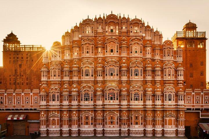Jaipur City Day Tour from Delhi with Private Transportation