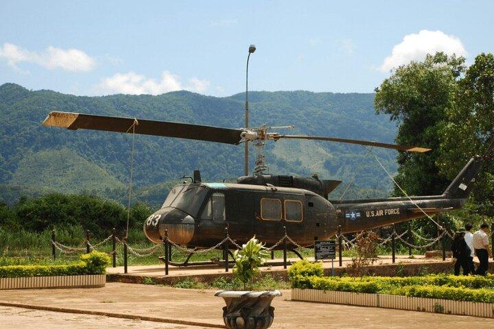 Tour privado de día completo de la ciudad de Hue a la DMZ de Vietnam