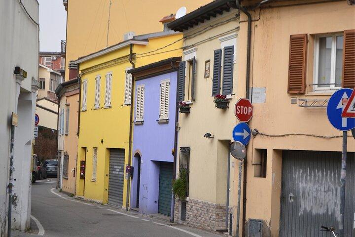Rimini caccia al tesoro & Highlights tour a piedi autoguidato