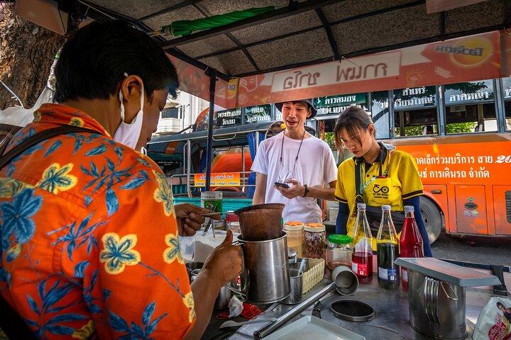 Excursão combinada de bicicleta e barco em Bangkok