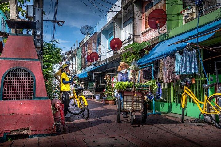 Excursão combinada de bicicleta e barco em Bangkok