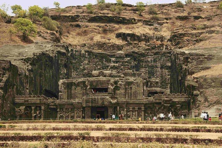 Halve dagtour naar de Elephanta-grotten vanuit Mumbai