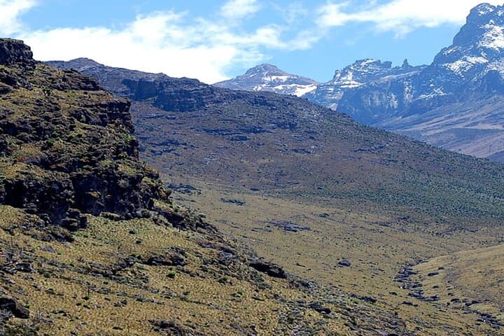 4 Days Mount Kenya Trek Using the Sirimon Route