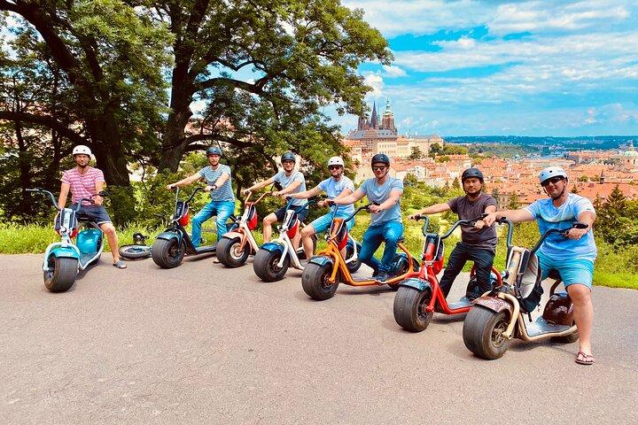 Grand city tour no Scrooser em Praga